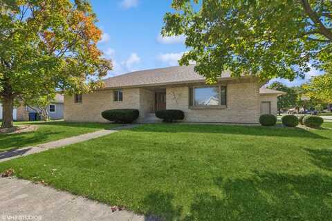 202 Deerhaven Drive, Minooka, IL 60447