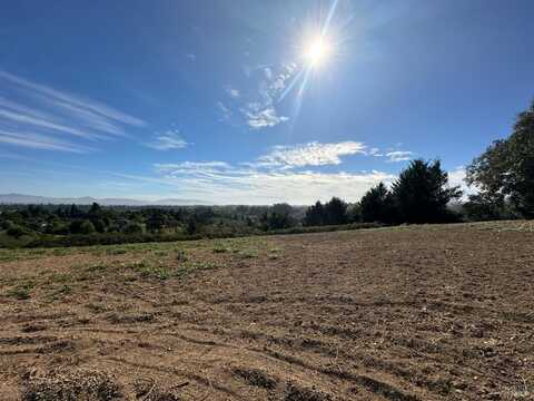 940 942 Ferguson Road, Sebastopol, CA 95472