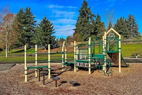 5807 NE 68th St, Vancouver, WA 98661
