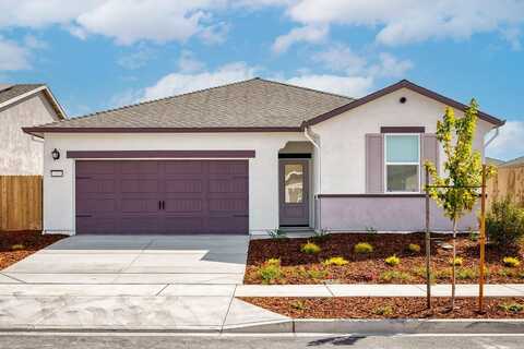 6690 Gallop Lane, Riverbank, CA 95367