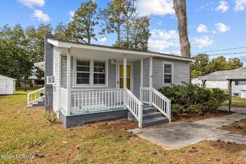 119 Zacchaeus Avenue, Morehead City, NC 28557