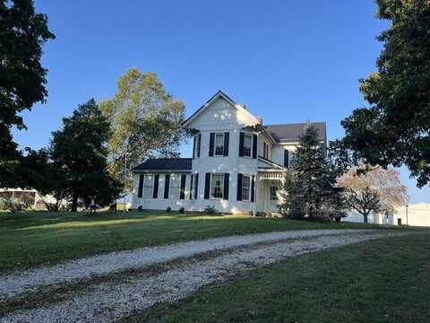 6785 Mccleery Road NW, Baltimore, OH 43105