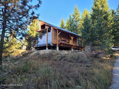 176 Bucksnort Rd, Sagle, ID 83860