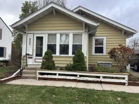 821 Crawford Avenue, Ames, IA 50010