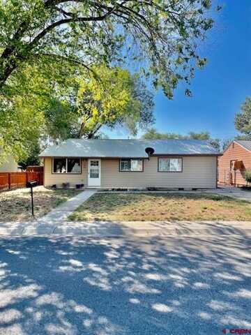 629 E 2nd St, Cortez, CO 81321