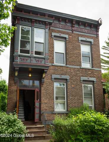 546 5th Avenue, Troy, NY 12182