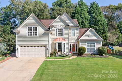 8405 Bridgestone Drive, Huntersville, NC 28078