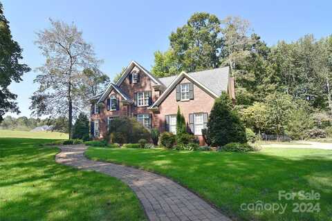 214 Forest Glen Drive, Salisbury, NC 28147