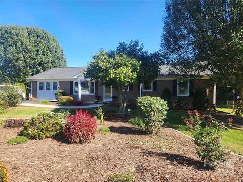 338 Helmstetler Road, Lexington, NC 27295