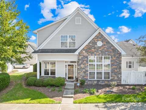 3113 Mistletoe Drive, Charlotte, NC 28273