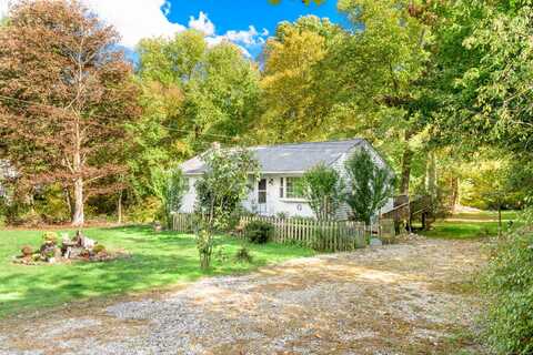 50 Carriage Drive, Lebanon, CT 06249