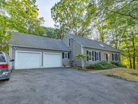 7 Stony Brook Terrace, Shelton, CT 06484