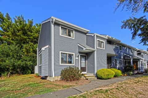 121 Shagbark Drive, Derby, CT 06418