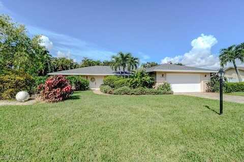 15054 Bonaire Circle, Fort Myers, FL 33908