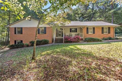 285 Deer Trace Drive, Mcdonough, GA 30253