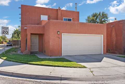 7108 CANARY Lane NE, Albuquerque, NM 87109