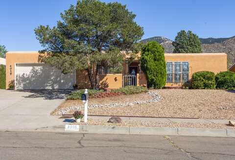 4016 LARA Drive NE, Albuquerque, NM 87111