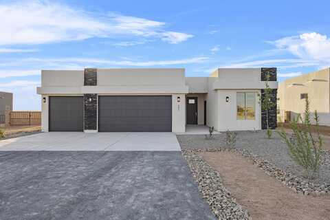 521 2nd Street NE, Rio Rancho, NM 87124