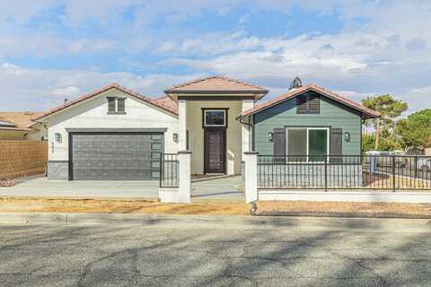 5629 W Avenue M-8, Lancaster, CA 93536