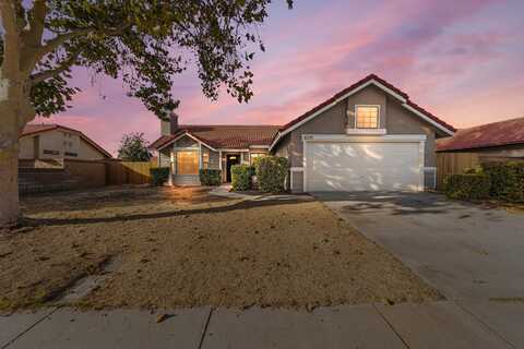 1029 Brianna Avenue, Lancaster, CA 93535