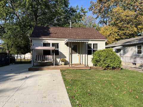 521 N Deerfield Avenue, Lansing, MI 48917