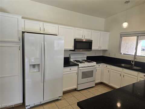 8725 W Flamingo Road, Las Vegas, NV 89147