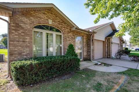 3748 Sandalwood Drive, Highland, IN 46322