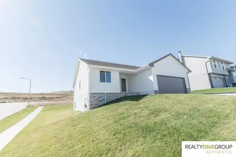 1423 Poulson Drive, Blair, NE 68008