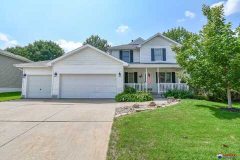 5457 NW 4th Street, Lincoln, NE 68521