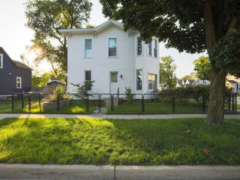 1227 4th Street, Muskegon, MI 49441