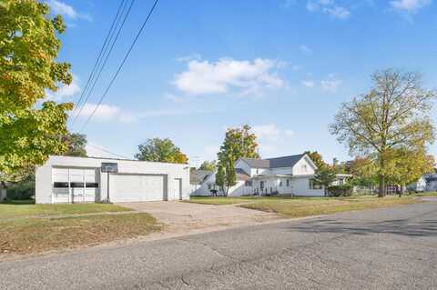 505 N Pine Street, Evart, MI 49631