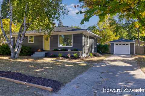 4050 chadwick Avenue NE, Grand Rapids, MI 49525