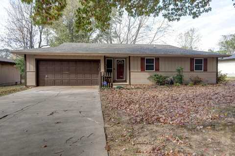 2063 S Suprema Avenue, Springfield, MO 65807