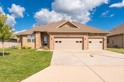 708 N Rockingham Avenue, Nixa, MO 65714