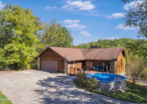 646 Parton Hollow Road, Sevierville, TN 37876