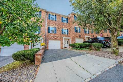 6 Magnolia Ln, Caldwell, NJ 07006