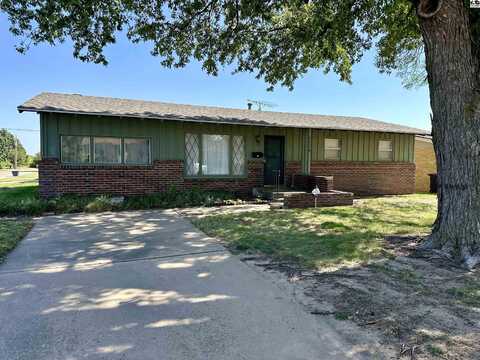 1116 Welton St, Pratt, KS 67124