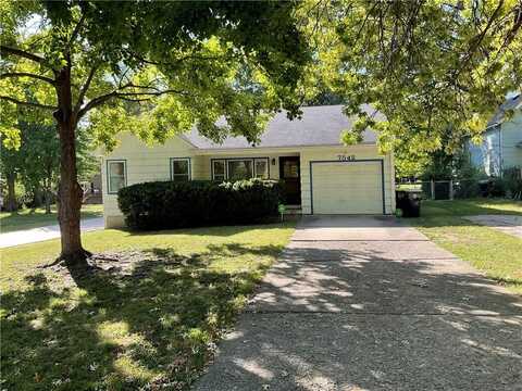 7542 Locust Street, Kansas City, MO 64131