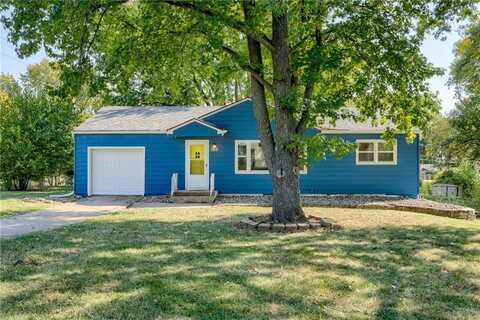 4701 S Crysler Drive, Independence, MO 64055