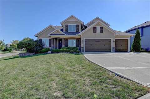 141 NW Whitman Drive, Lees Summit, MO 64081