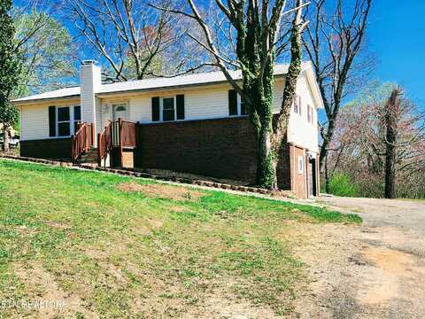 379 Cofer Circle, Harriman, TN 37748