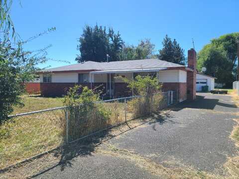 5060 Harlan Drive, Klamath Falls, OR 97603