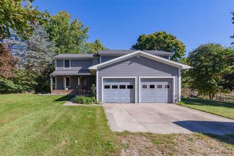 6385 N Hawkins, Manitou Beach, MI 49253