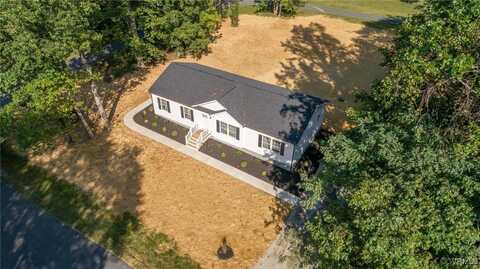 64 Pine Rd, Louisa, VA 23093