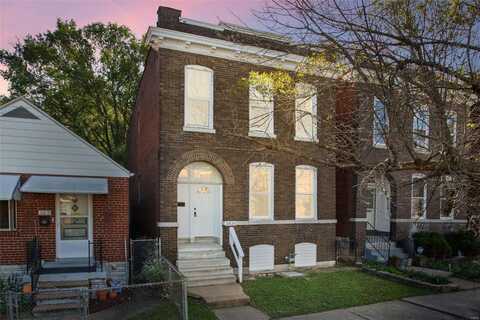 3820 Iowa Avenue, Saint Louis, MO 63118