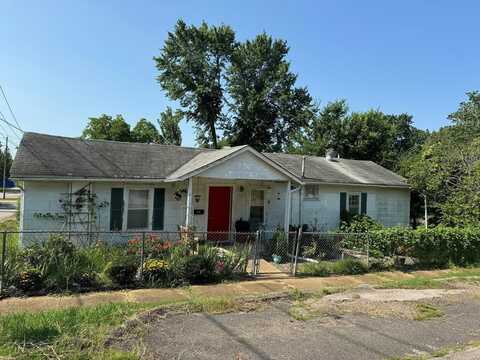 102 W Neat, Poplar Bluff, MO 63901