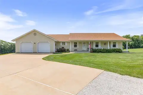 3200 Cambridge Drive, Festus, MO 63028