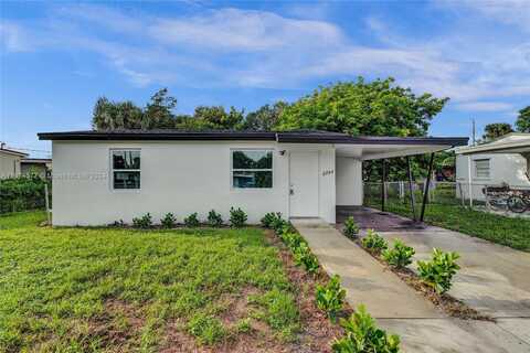 2304 NW 13th Ct, Fort Lauderdale, FL 33311