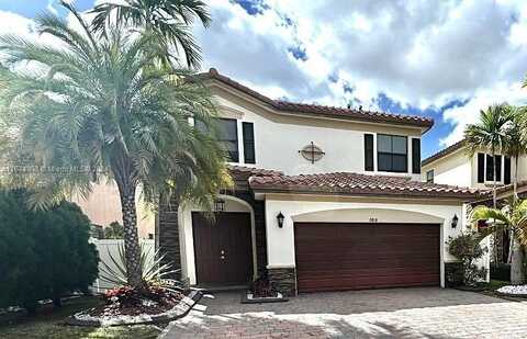 8818 W 33rd Ave, Hialeah, FL 33018