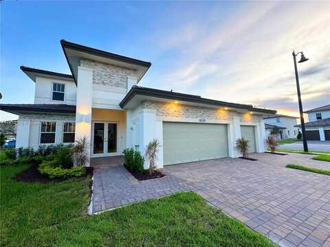 12332 SW 44th Street, Davie, FL 33330